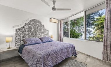 Condominio en Venta Amueblado | Vistas Espectaculares al Mar | Conchas Chinas, Puerto Vallarta