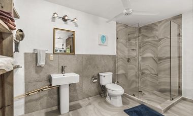 Condominio en Venta Amueblado | Vistas Espectaculares al Mar | Conchas Chinas, Puerto Vallarta