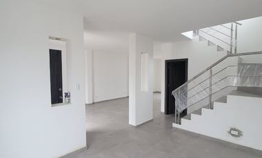 En venta Casa en proyecto en Isla Celeste Babor Samborondón – 3 dormitorios $264K