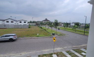 En venta Casa en proyecto en Isla Celeste Babor Samborondón – 3 dormitorios $264K
