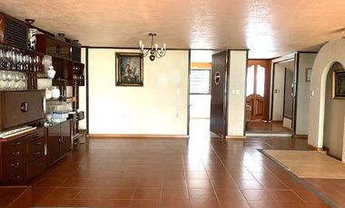 CASA EN VENTA, COLON ECHEGARAY