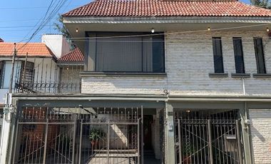 CASA EN VENTA, COLON ECHEGARAY