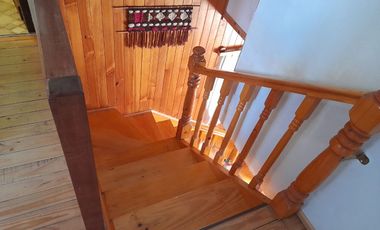 En venta casa de 93 mts2 más cabaña de 48 mts2