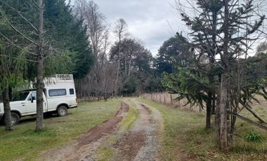 En venta terreno 1 hás con casa de 69 ms2., Boquipulli - Villarrica