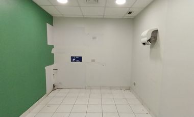 Primera Linea Frente A Av Las Condes, Amplio