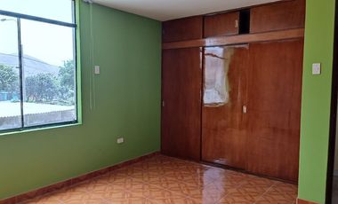 VENDO EXCELENTE CASA
