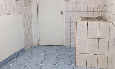 VENDO EXCELENTE CASA