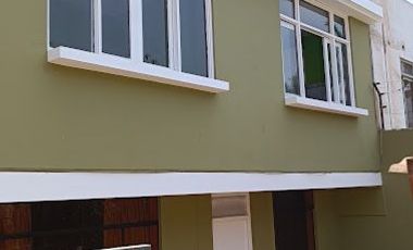 VENDO EXCELENTE CASA