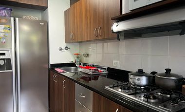 Apartamento en Arriendo Cumbres, Envigado, Antioquia