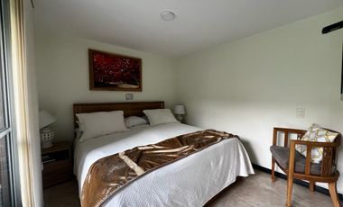 Apartamento en Arriendo Cumbres, Envigado, Antioquia