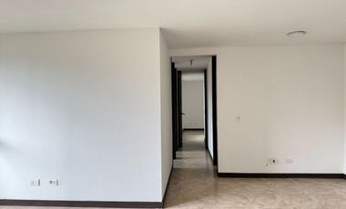 Apartamento en Arriendo Cumbres, Envigado, Antioquia