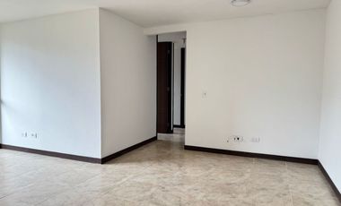 Apartamento en Arriendo Cumbres, Envigado, Antioquia