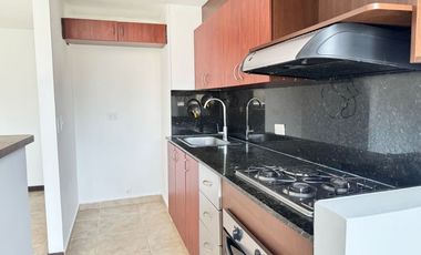 Apartamento en Arriendo Cumbres, Envigado, Antioquia