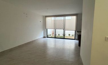 CASA EN RENTA LOMBARDIA, LEON GUANAJUATO