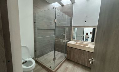 CASA EN RENTA LOMBARDIA, LEON GUANAJUATO