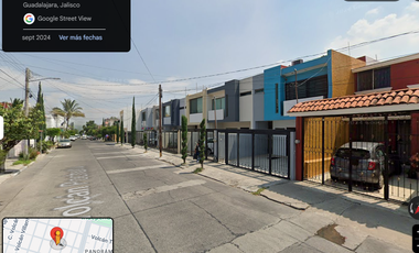 CASA DE OPORTUNIDAD EN GUADALAJARA DE REMATE BANCARIO POR EL ZOOLOGICO