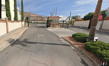 Casa ubicada en Fraccionamiento Misiones, Chihuahua. Con 4 recamaras y 209m2. Muy Cerca de Costco Chihuahua.