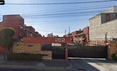 CASA EN REMATE, EN ALBERTO EIESTEN TOLUCA