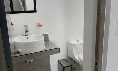 RENTA DE CASA AMUEBLADA EN LEÓN GTO, FRACC.MONTOLIVO RESIDENCIAL