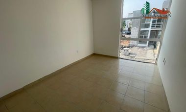 CASA EN VENTA EN EMILIANO ZAPATA EN CONDOMINIO CON ALBERCA