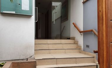 VENDO LINDO DEPARTAMENTO REMODELADO  DE 105 M2 , CERCA A COLEGIOS EN VALLE HERMOSO. SURCO
