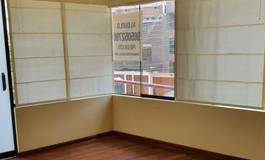 VENDO LINDO DEPARTAMENTO REMODELADO  DE 105 M2 , CERCA A COLEGIOS EN VALLE HERMOSO. SURCO
