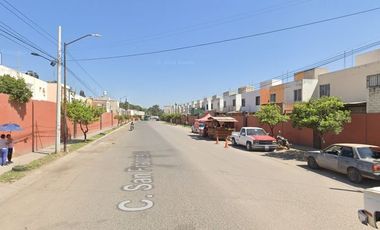 JCM Venta De Casa En Recuperación Bancaria En Hacienda San Rafael 285, Arroyo de Enmedio, 45428 Tonalá, Jal.