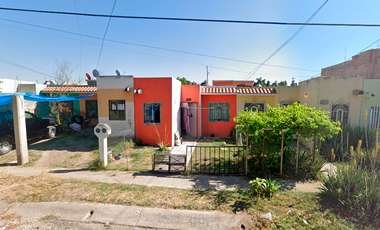 CASA EN AV. TACHIRA, HACIENDA SANTA FE, TLAJOMULCO ZUÑIGA, JALISCO, ¡NO CREDITOS!