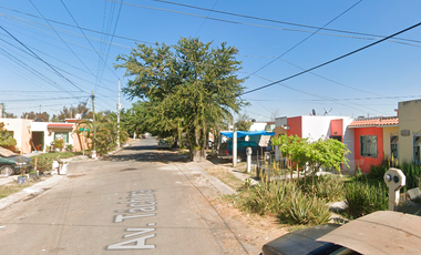 CASA EN AV. TACHIRA, HACIENDA SANTA FE, TLAJOMULCO ZUÑIGA, JALISCO, ¡NO CREDITOS!