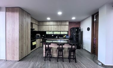 Casa  en arriendo, Alto Del Escobero, Envigado, Antioquia
