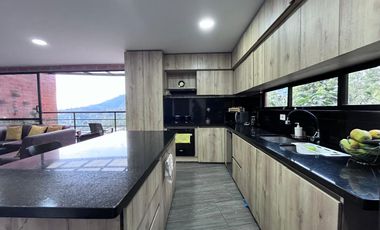 Casa  en arriendo, Alto Del Escobero, Envigado, Antioquia