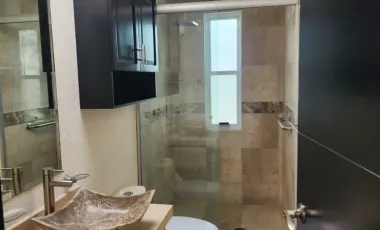 Casa en Renta en Lomas de Angelopolis II, Excelente Ubicación, Opción Premium , Cluster con Alberca, Gym y Salón para eventos