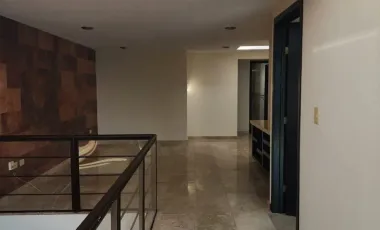 Casa en Renta en Lomas de Angelopolis II, Excelente Ubicación, Opción Premium , Cluster con Alberca, Gym y Salón para eventos