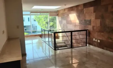 Casa en Renta en Lomas de Angelopolis II, Excelente Ubicación, Opción Premium , Cluster con Alberca, Gym y Salón para eventos