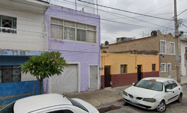 CASA DE OPORTUNIDAD EN GUADALAJARA DE REMATE BANCARIO EN STA CECILA