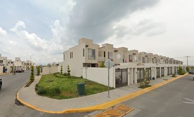 SE VENDE CASA DE RECUPERACIÓN HIPOTECARIA, CON RECURSOS PROPIOS EN CONJUNTO HABITACIONAL LA FLORIDA , OTZOLOTEPEC.
