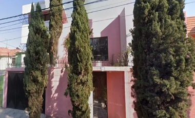 REMATO CASA EN BOSQUES DE ARAGON NEZAHUALCOYOTL EDO DE MEXICO