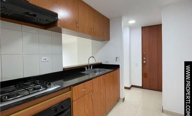 Apartamento en Arriendo Sector Loma del Esmeraldal - Envigado