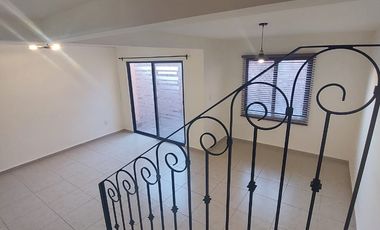 RENTO CASA SIN AMUEBLAR EN  ZIRÁNDARO, SAN MIGUEL DE ALLENDE