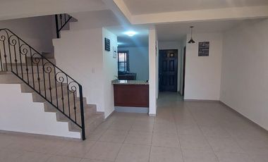 RENTO CASA SIN AMUEBLAR EN  ZIRÁNDARO, SAN MIGUEL DE ALLENDE