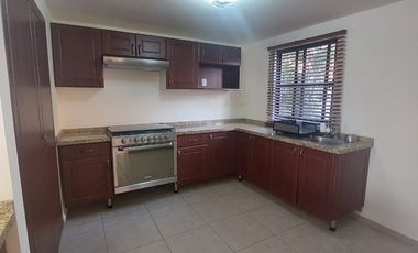 RENTO CASA SIN AMUEBLAR EN  ZIRÁNDARO, SAN MIGUEL DE ALLENDE