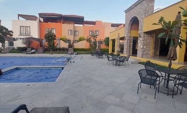 RENTO CASA SIN AMUEBLAR EN  ZIRÁNDARO, SAN MIGUEL DE ALLENDE