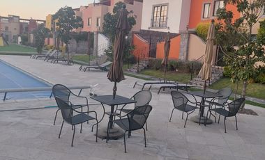 RENTO CASA SIN AMUEBLAR EN  ZIRÁNDARO, SAN MIGUEL DE ALLENDE