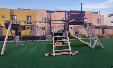 RENTO CASA SIN AMUEBLAR EN  ZIRÁNDARO, SAN MIGUEL DE ALLENDE