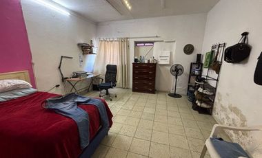 CASA EN QUINTA VELARDE, GUADALAJARA, A UNAS CUADRAS DE FORUM