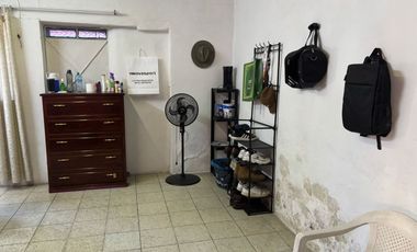 CASA EN QUINTA VELARDE, GUADALAJARA, A UNAS CUADRAS DE FORUM