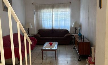 CASA EN QUINTA VELARDE, GUADALAJARA, A UNAS CUADRAS DE FORUM