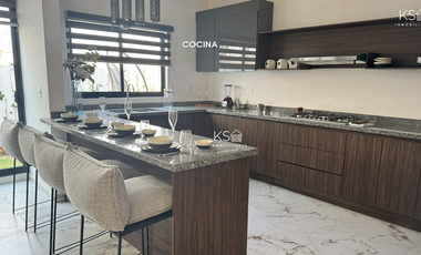 CASA EN VENTA FRACCIONAMIENTO ALTARA 164