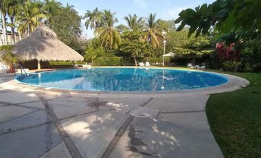 D226 Venta departamento en Real de Palmas Ixtapa 2 recamaras vista a campo de golf