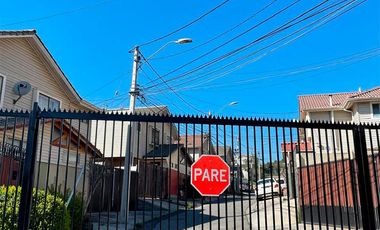 CASA 3D3B OPORTUNIDAD CONDOMINIO ALTOS DEL PARQUE MELIPILLA